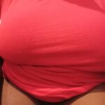Destacamos chica con curvas buscando amigo con der